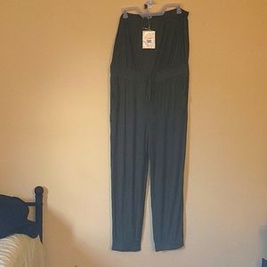 NWT olive green strapless jumper size 2xl